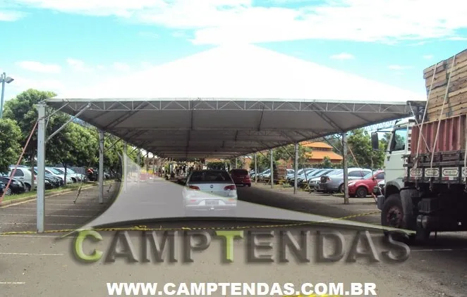 Tenda piramidal aluguel
