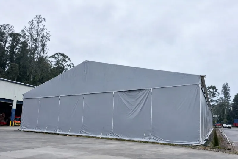 Venda de galpão lonado
